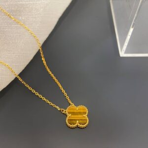 van cleef & arpels necklace