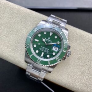 rolex submariner oystersteel strap green