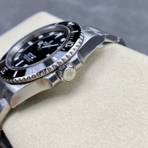 rolex submariner oystersteel strap green