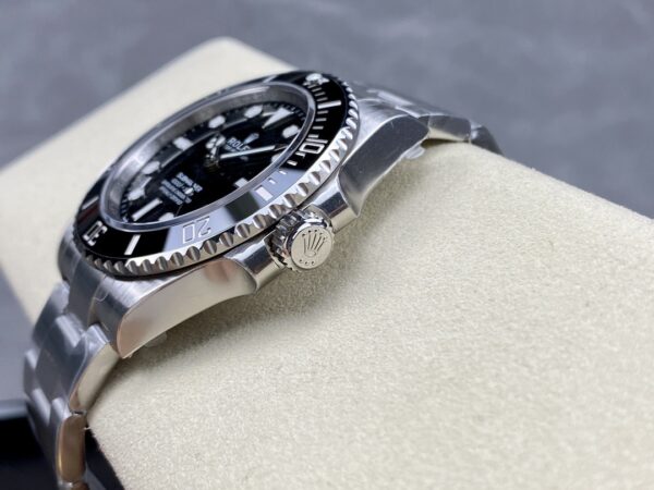 rolex submariner oystersteel strap green