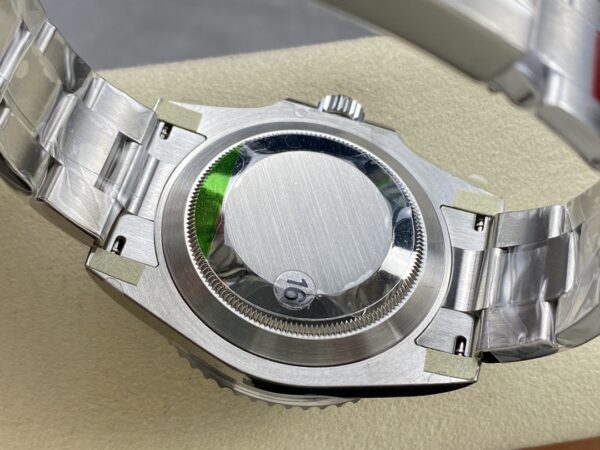 rolex submariner oystersteel strap green