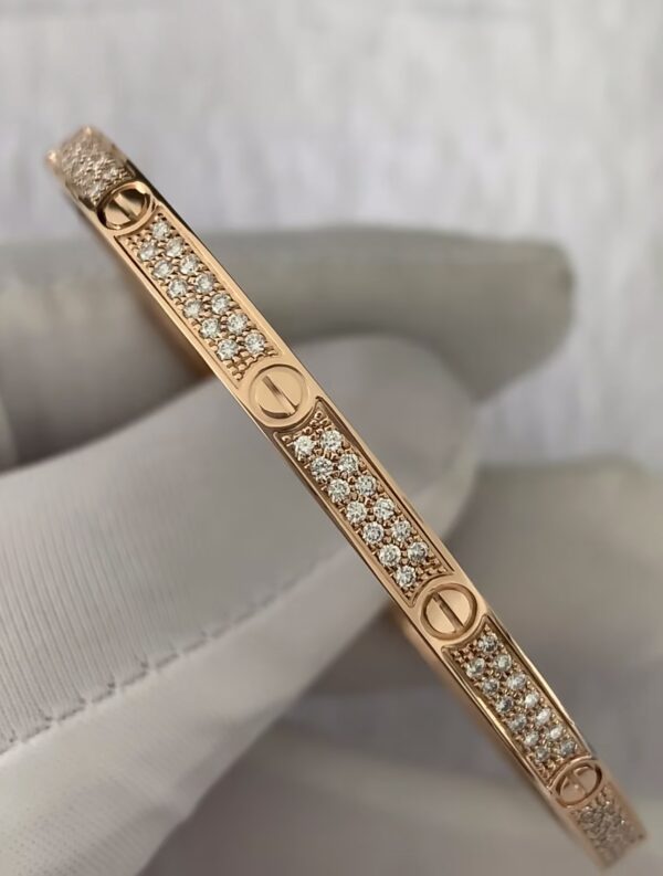 Screenshot Cartier Love Bracelet Narrow version Full Paved