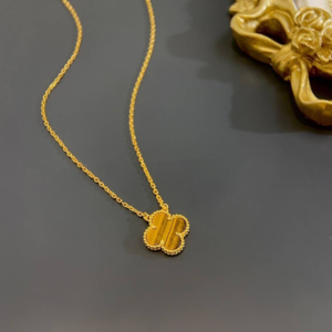 van cleef & arpels necklace