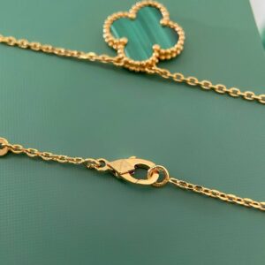 van cleef & arpels necklace malachite