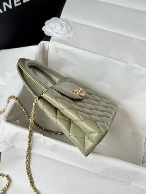 chanel kelly color collection