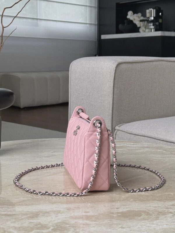 chanel clutch with chain bag