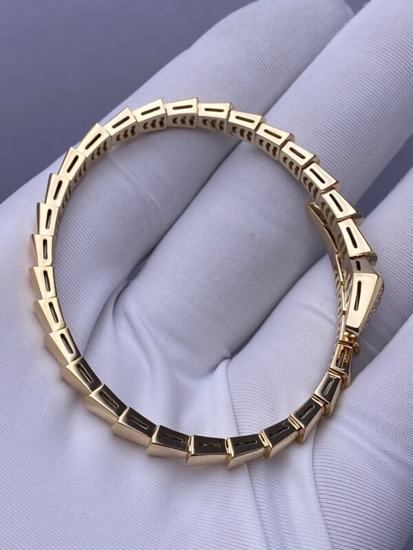57504f235fdf4ab71aa612f40d080949 BVLGARI Serpenti Viper Bracelet