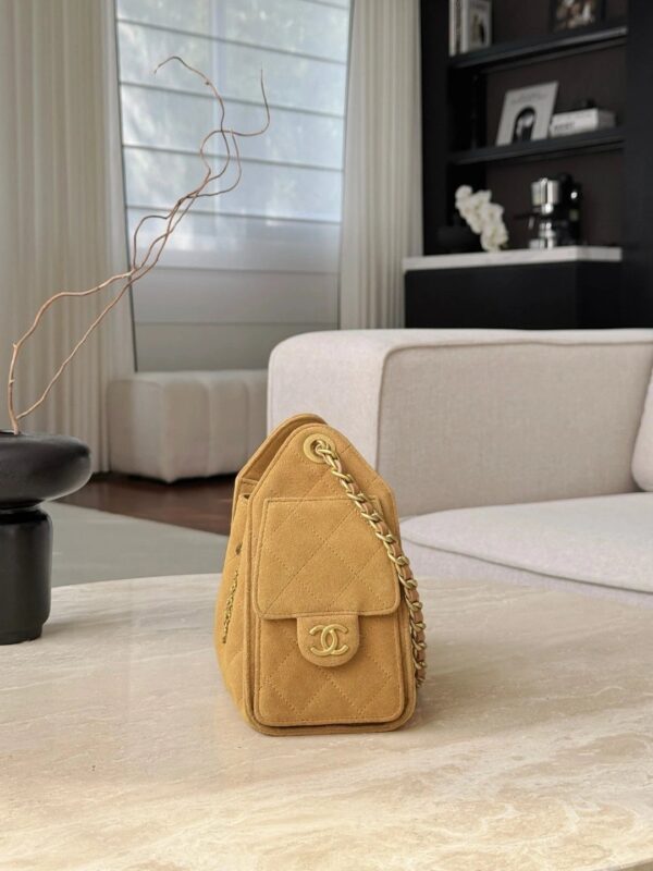 chanel 25 hobo bag suede ginger yellow