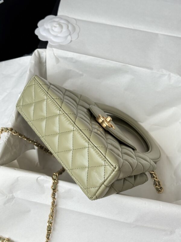 chanel kelly color collection