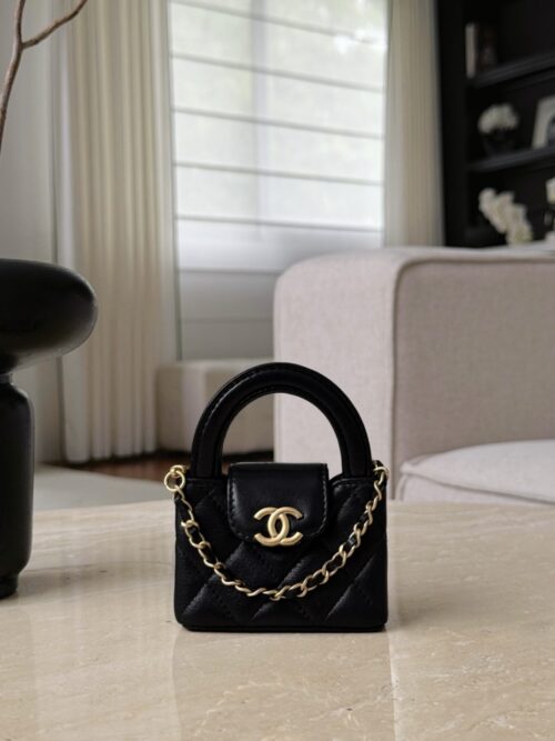 chanel 26c mini lambskin quilted bag charm in classic black