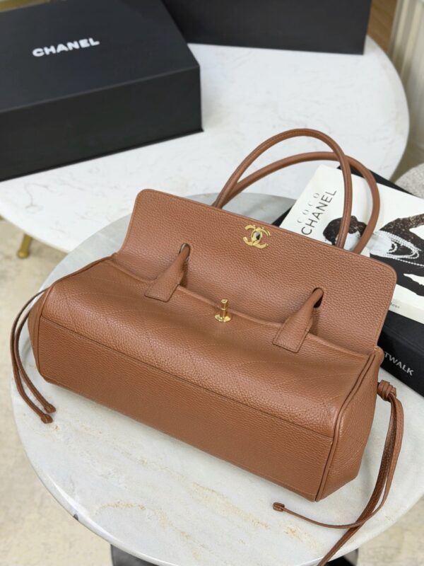 chanel small shopping bag grained calfskin