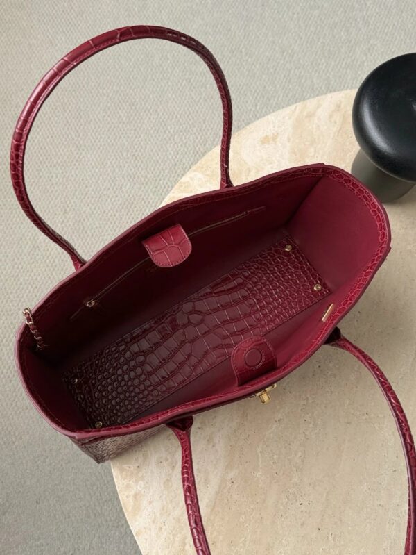 CHANEL Small Tote bag Crocodile embossed calfskin