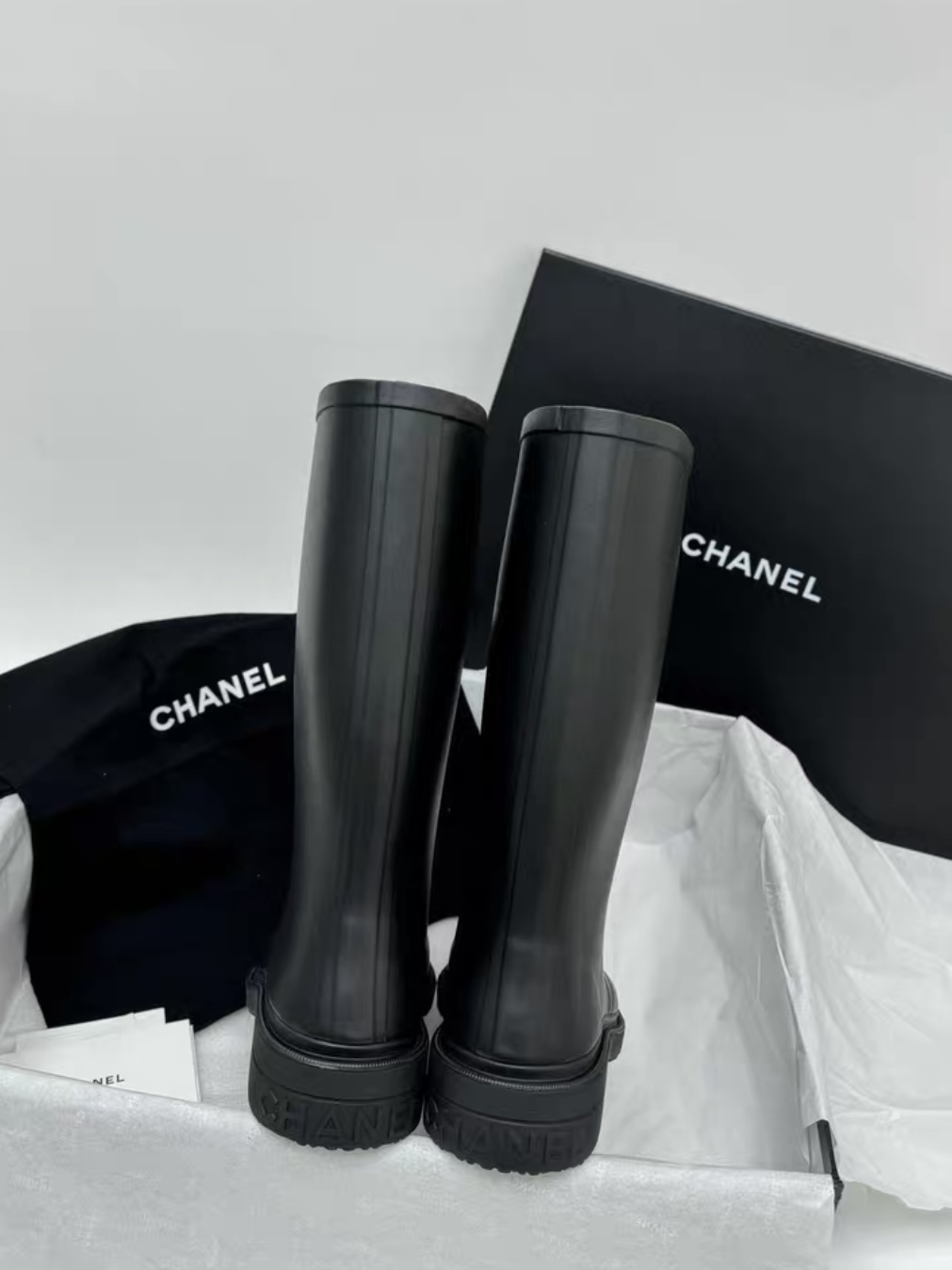 Screenshot CHANEL Rain Wellington Rubber Boots - 图片 4
