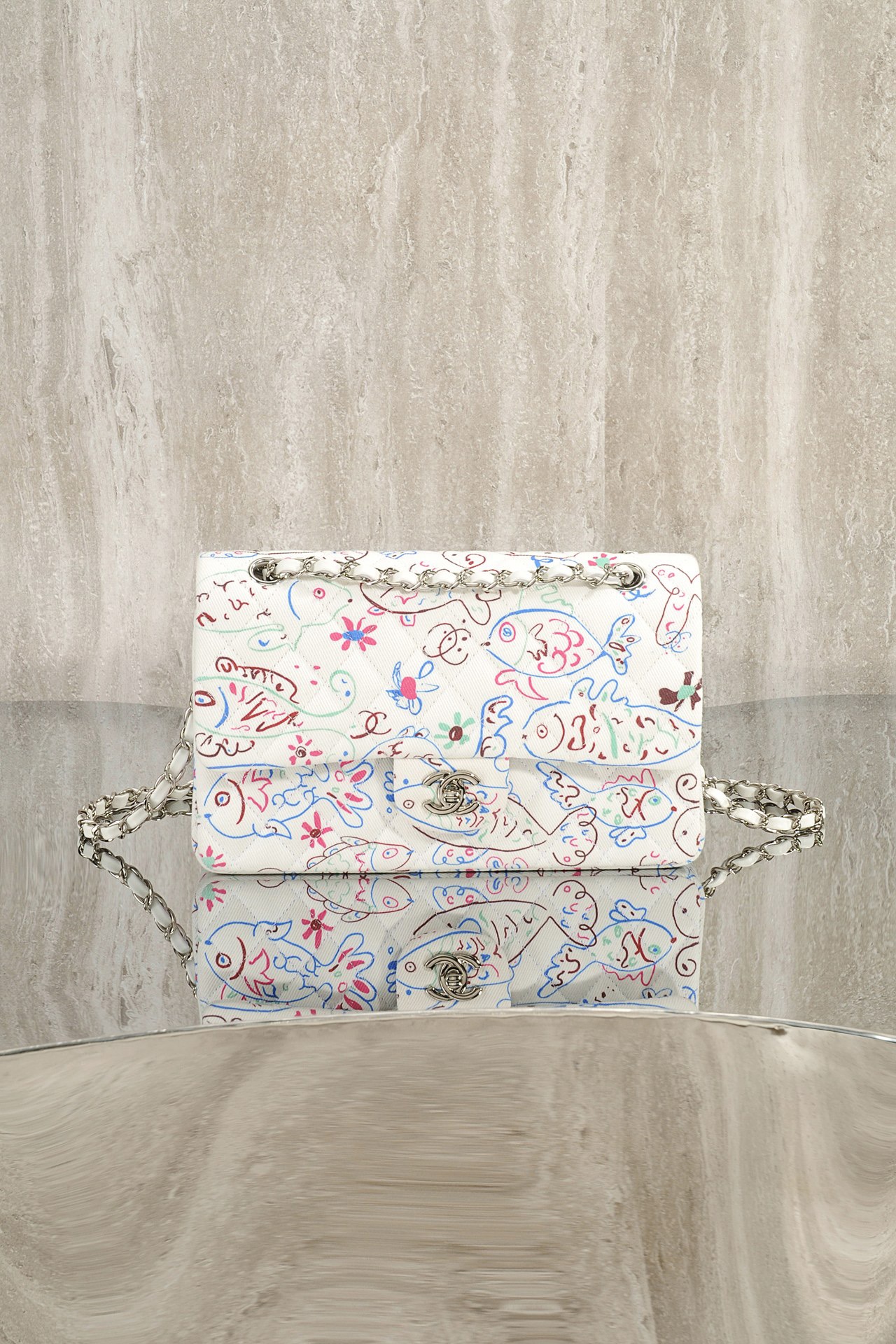 IMG_0180 CHANEL Denim Printed Fish Quilted Medium Double Flap - 图片 2