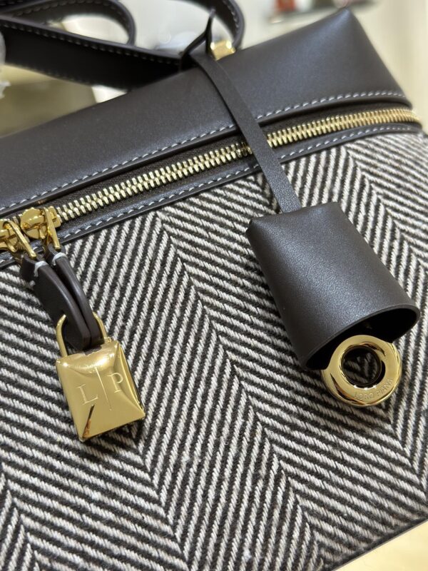 LP Extra Bag L27  Cashmere, Virgin Wool, Silk