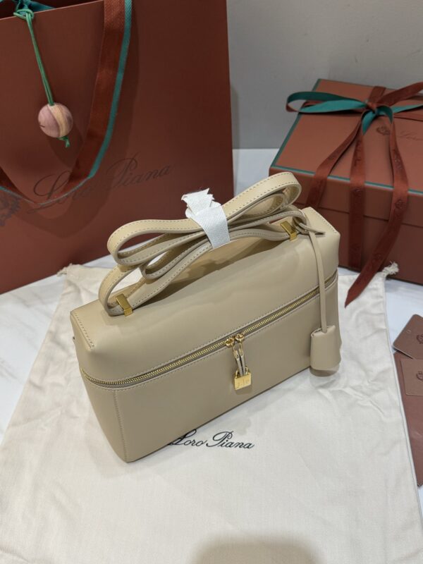 LP Extra Bag L27 Smooth Calfskin