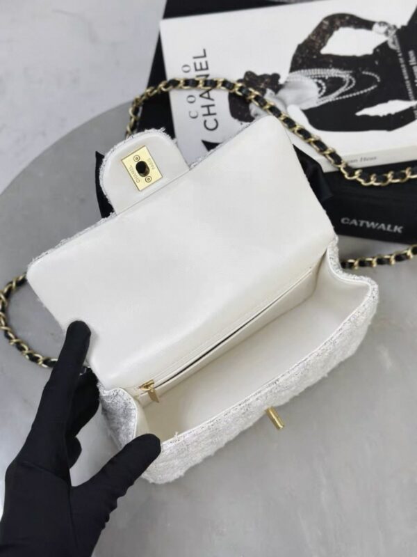 CHANEL Mini flap bag with top handle Tweed ,Silk