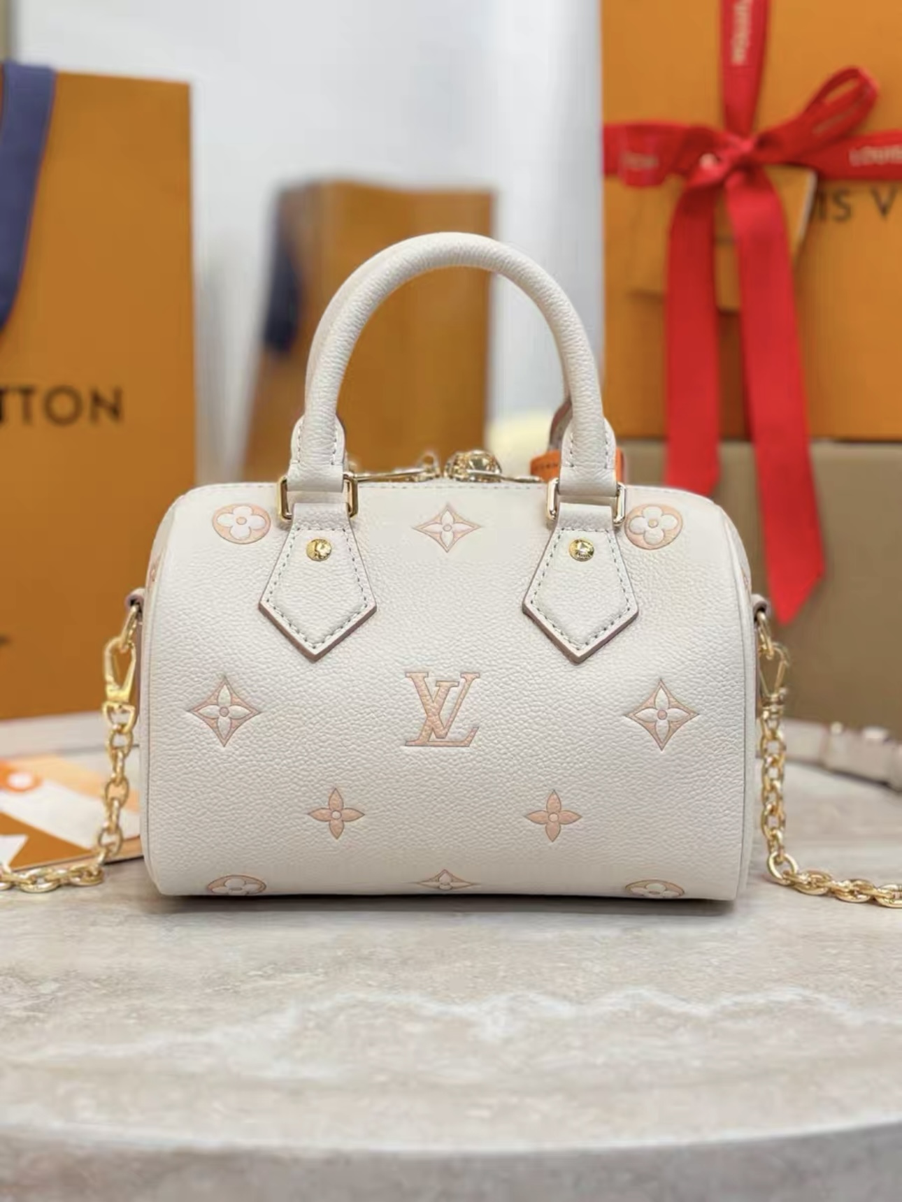 Screenshot LV Strawberry Milk Collection - 图片 4
