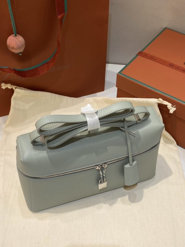 LP Extra Bag L27  Calfskin