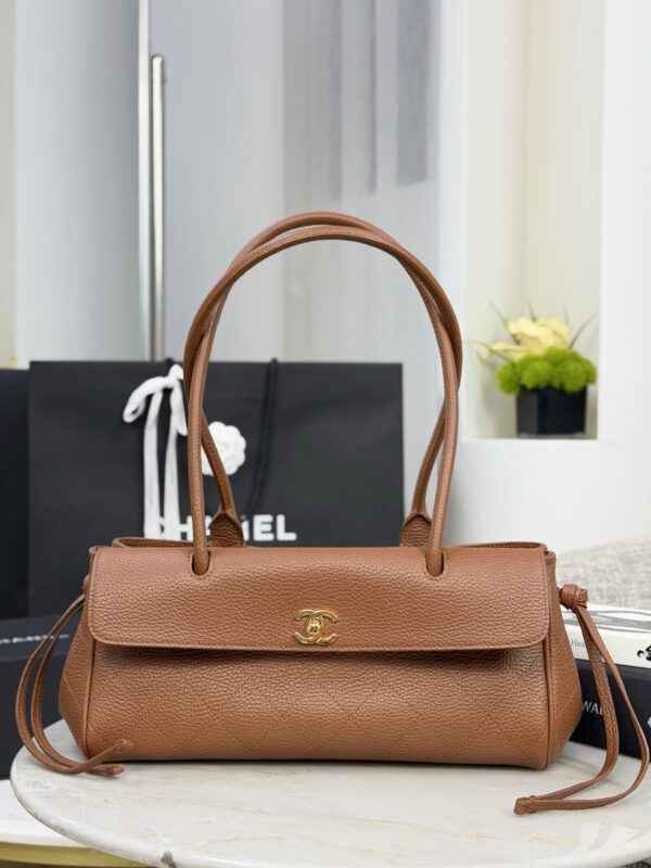 CHANEL Small Shopping Bag Grained Calfskin