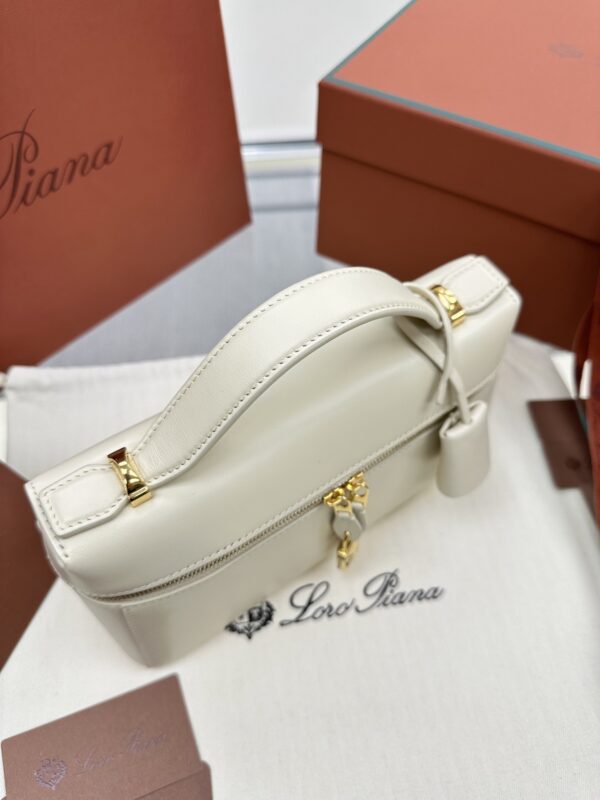 LP Extra Bag L23 Calfskin