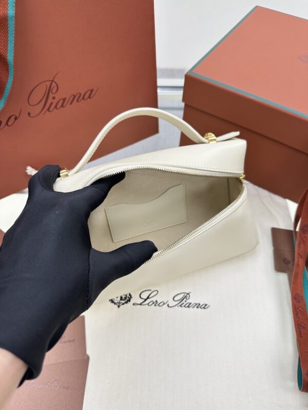 LP Extra Bag L23 Calfskin