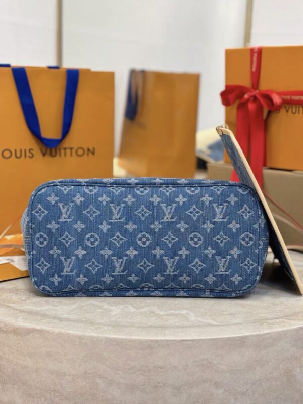 LV Denim Washed Blue Collection M13192