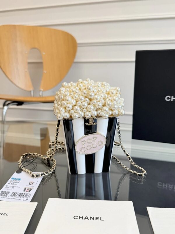CHANEL POPCORN MINAUDIERE