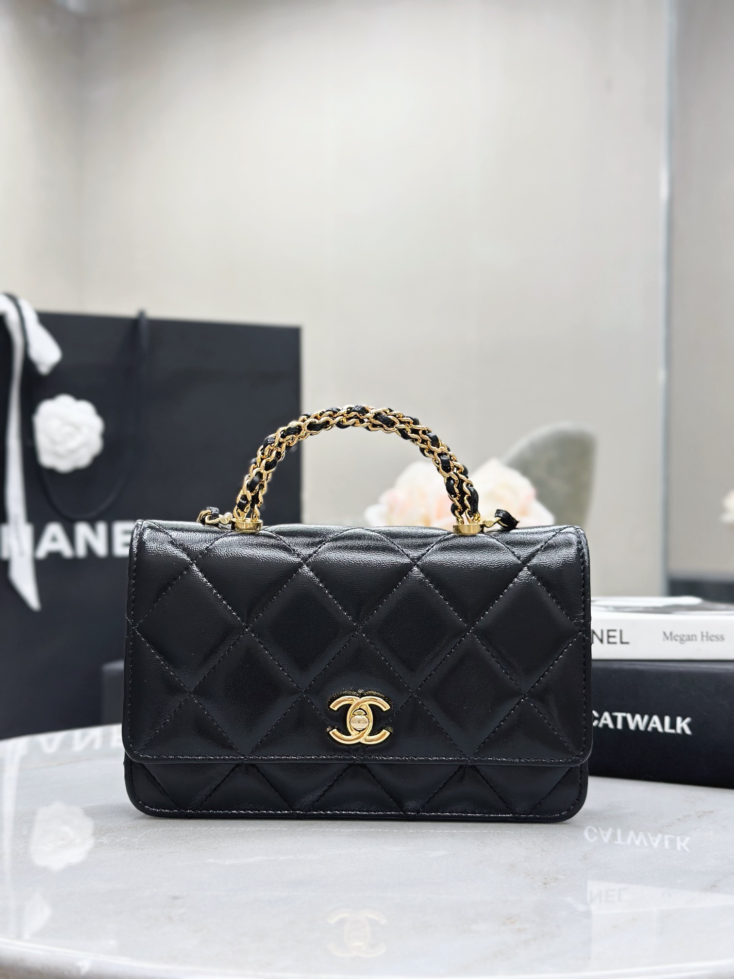 IMG_1437 CHANEL Wallet On Chain Shiny Lambskin - 图片 2