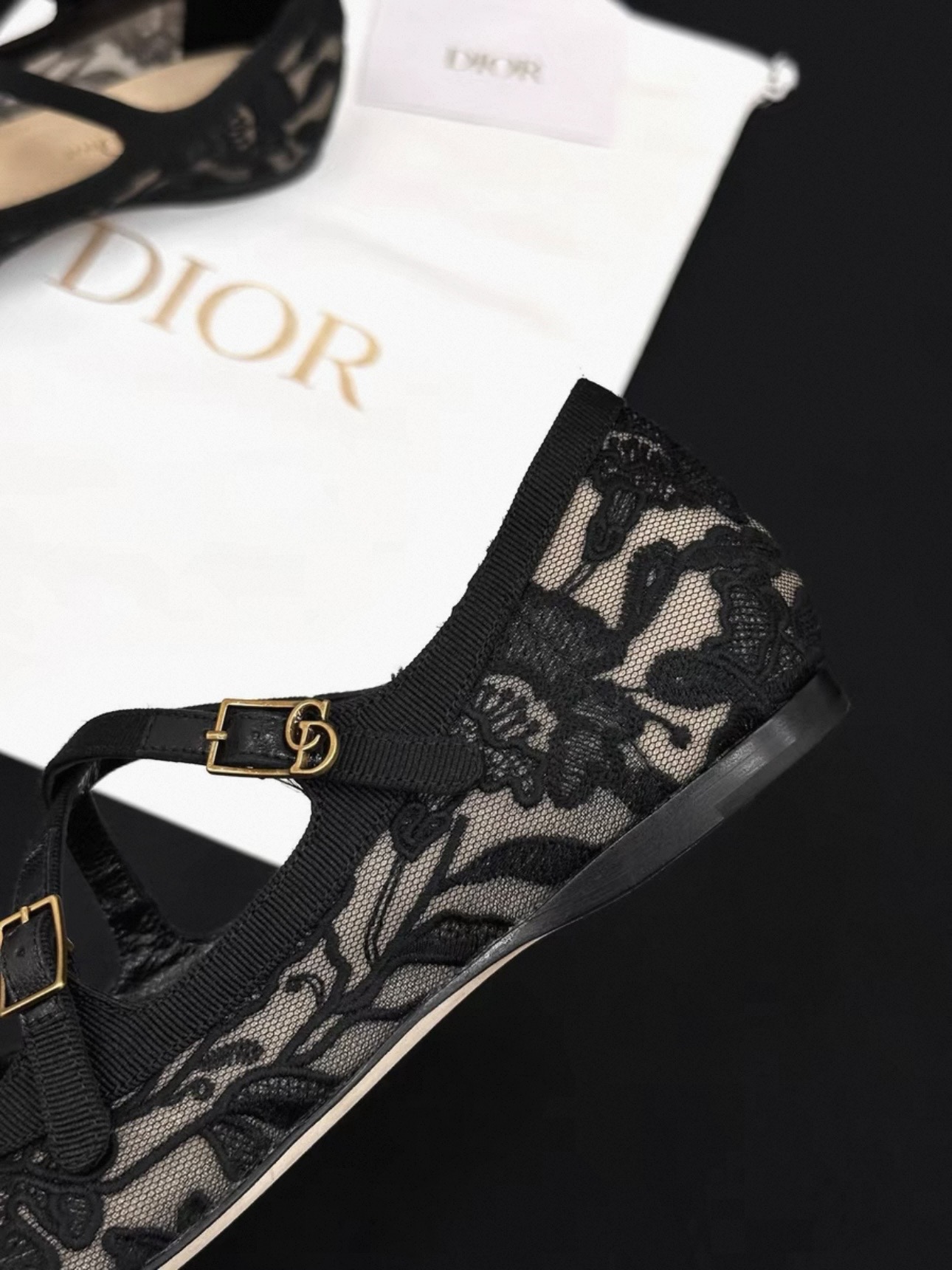 Screenshot DIOR Very Dior Ballet Flat Transparent Mesh Embroidered with Black Millefiori Motif - 图片 6