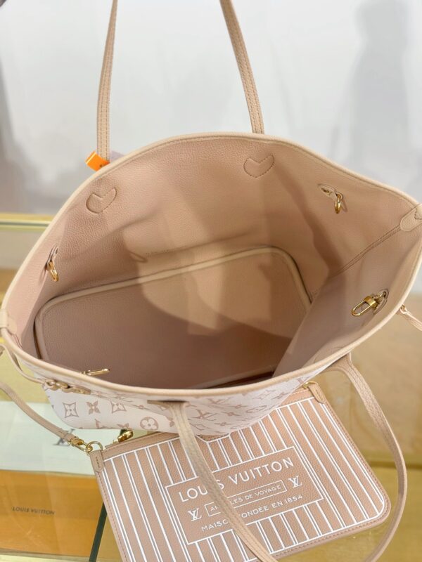 LV Neverfull MM M25665