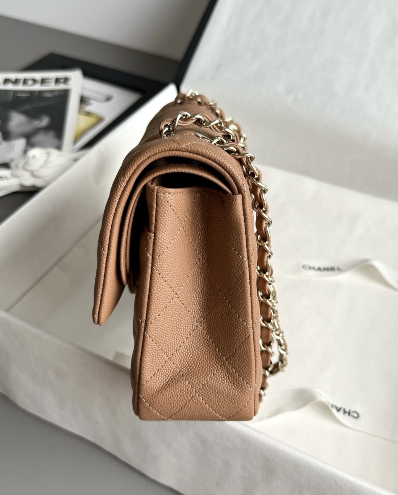 Screenshot CHANEL Caramel Classique Flap Medium Handbag Caviar Leather - 图片 4