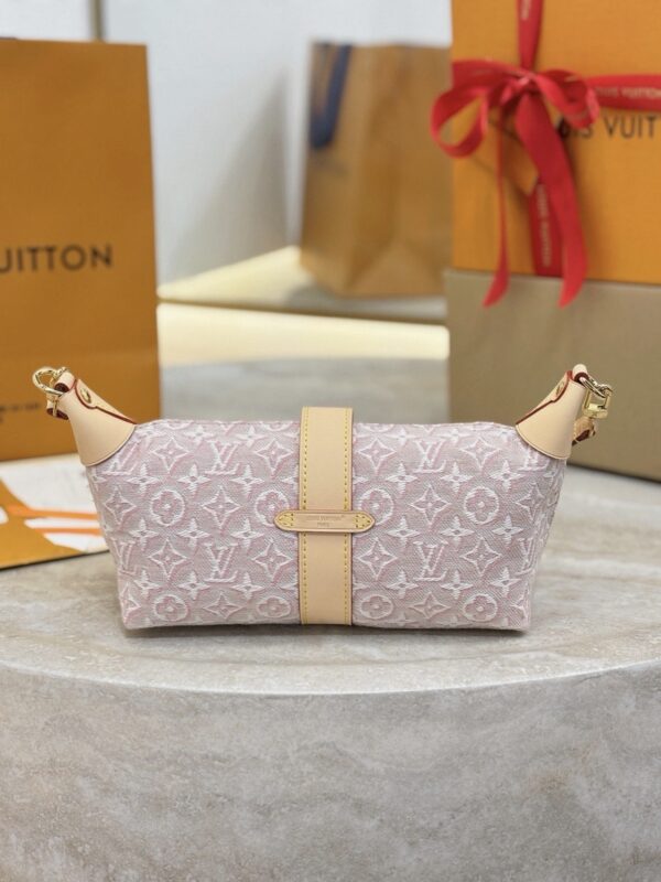 LV Pochette Mia Other Monogram Canvas M2A382