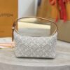 LV POCHETTE HILLS M29879