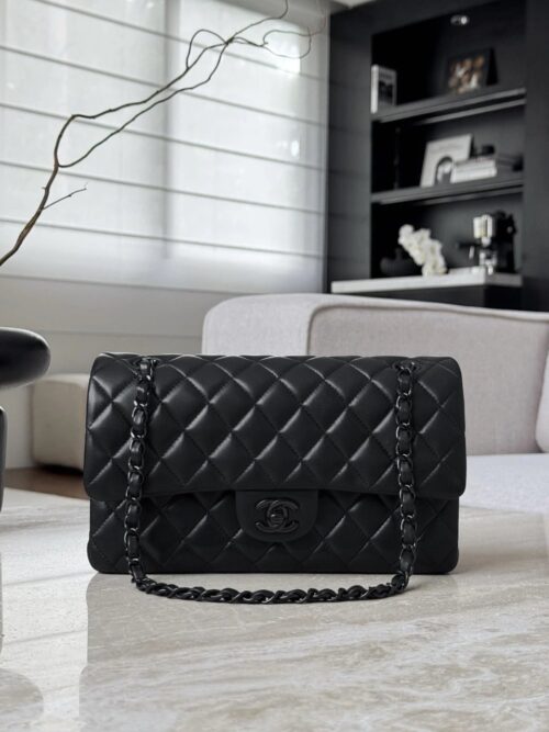 chanel so black medium lambskin flap bag
