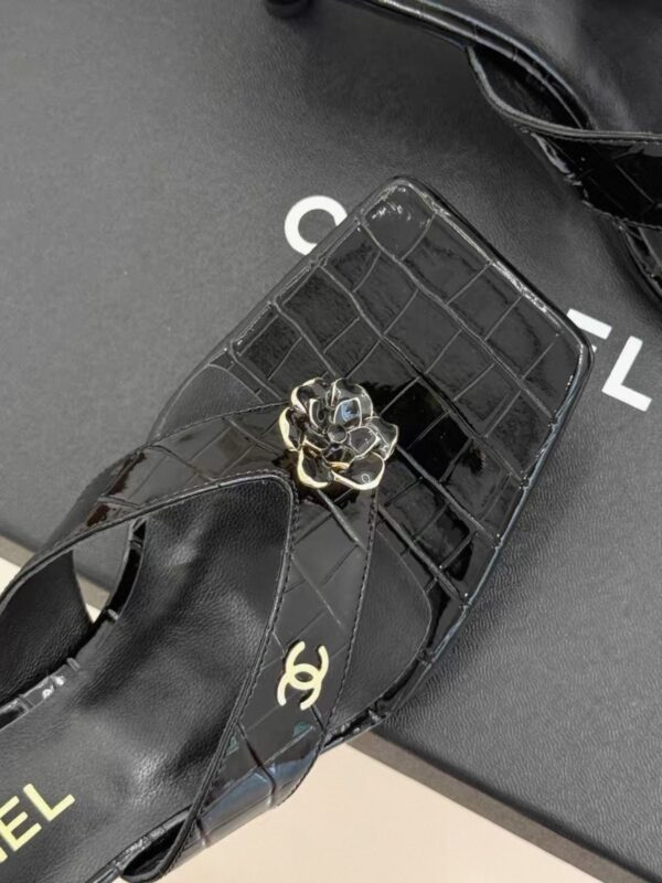 CHANEL Crocodile Embossed Patent Calfskin Mules