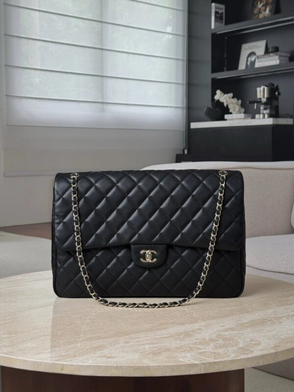 CHANEL CF MAXI Caviar Leather