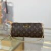 LV Pochette EVA M13567