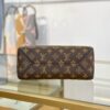 LV The Drop Hobo Small M12940