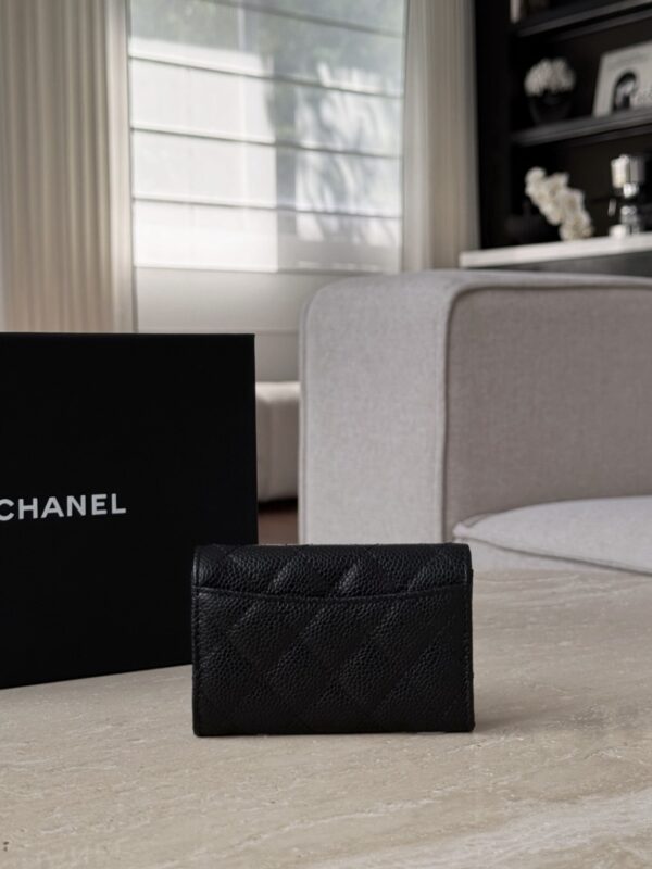 CHANEL Classic Small Flap Wallet