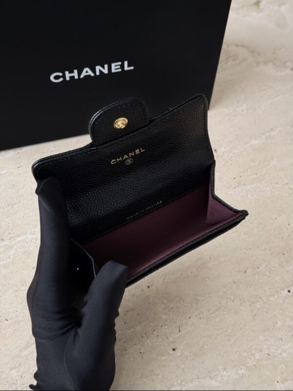 CHANEL Classic Small Flap Wallet