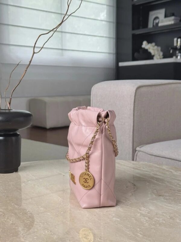 CHANEL MINI Shiny Calfskin Quilted 22bag Pink