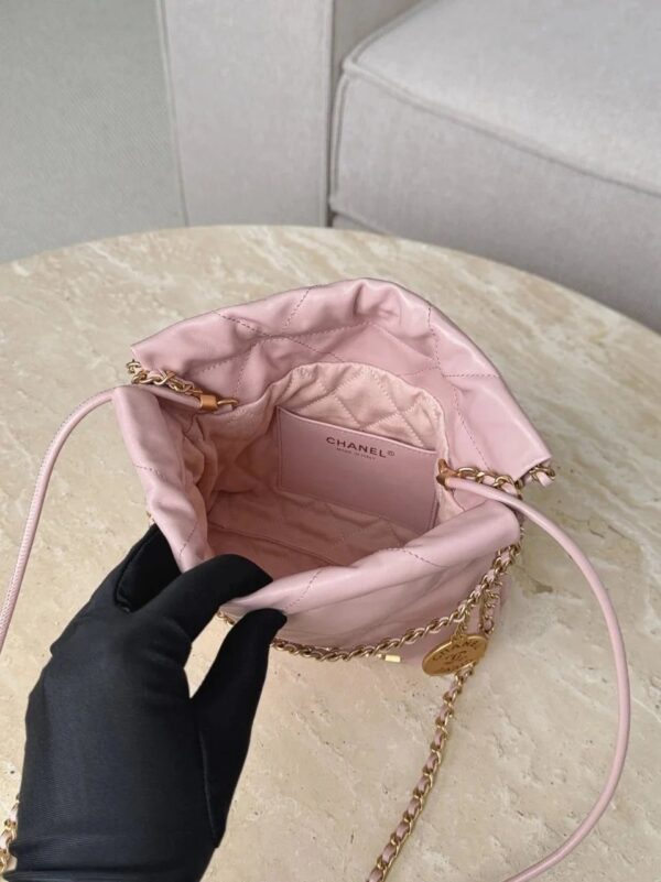 CHANEL MINI Shiny Calfskin Quilted 22bag Pink