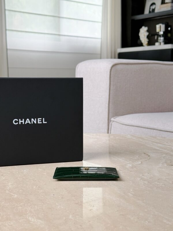 CHANEL Calfskin Crocodile Embossed Crococo Card Holder