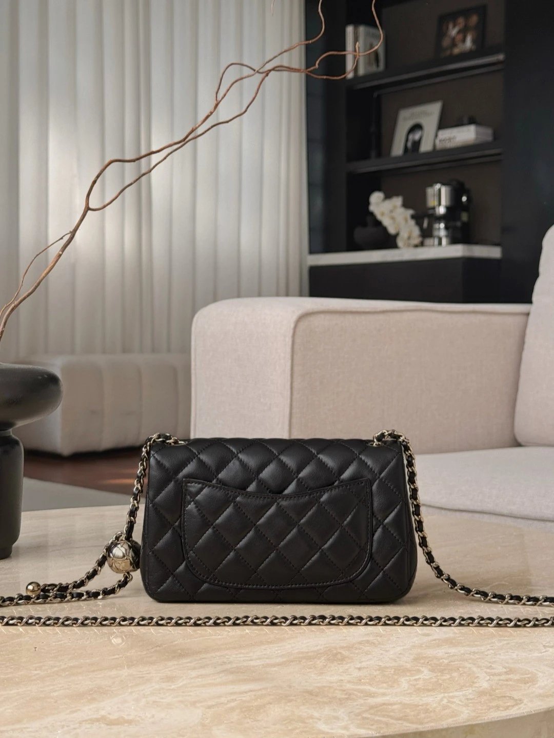 IMG_2709 CHANEL Classic Flap CF with Light Gold Ball Charm – 20cm - 图片 2