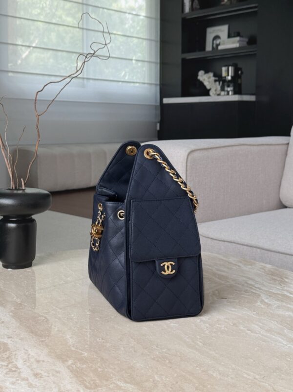 CHANEL 26C 25Bag Caviar leather In Dark Blue