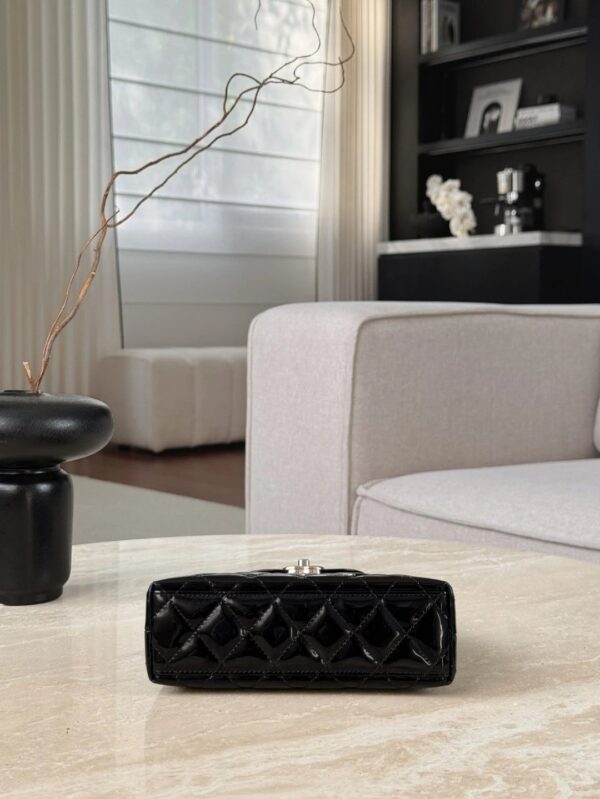 CHANEL Mirror calfskin Kelly Handle Bag