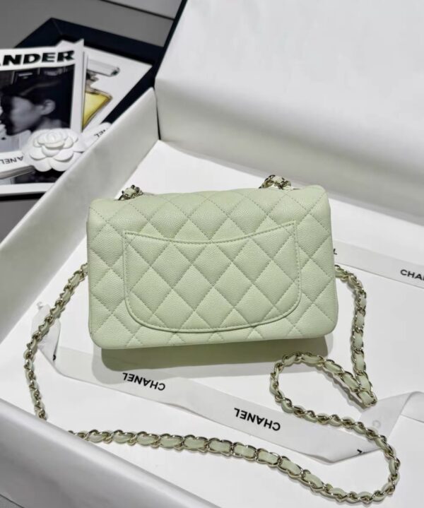 CHANEL Mini Classic Handbag Caviar Leather 20CM-Curated Rare Colors