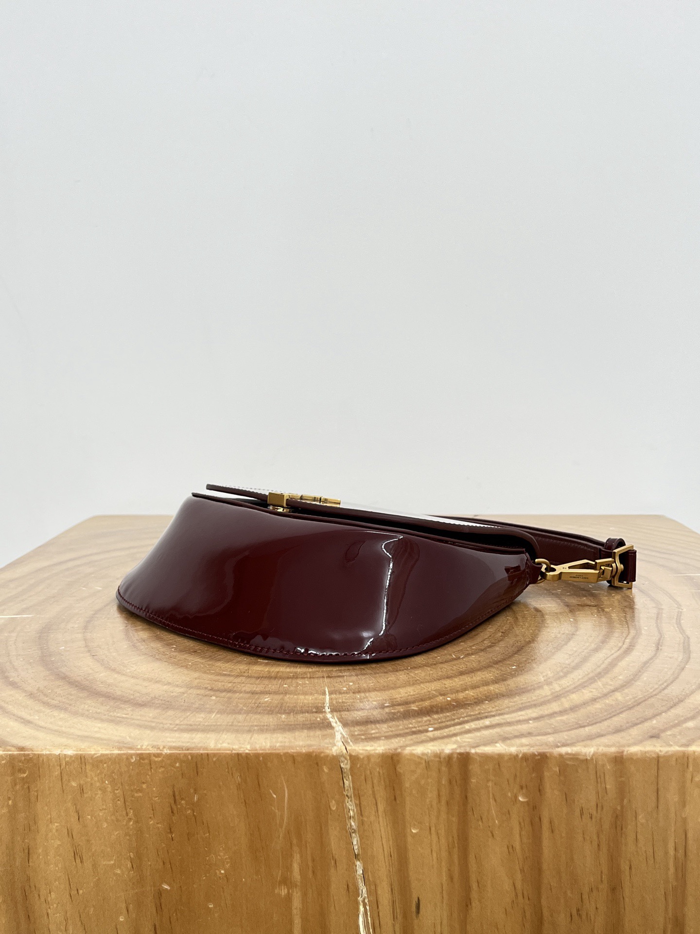 IMG_3133 YSL VOLTAIRE top handle in BOX SAINT LAURENT in Bordeaux - 图片 5