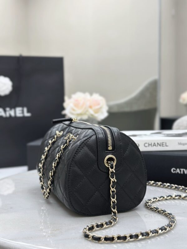 CHANEL 25P Caviar Leather Bowling Bag